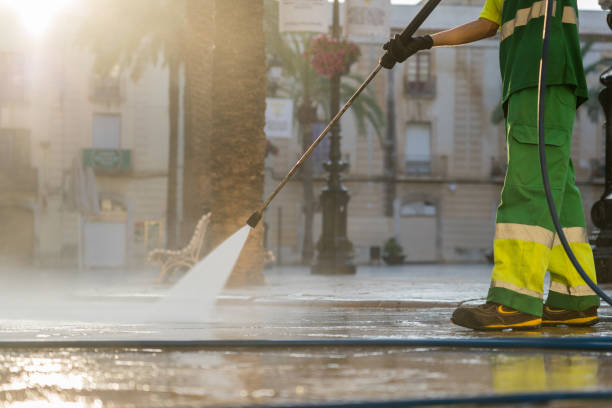 Best Deck Pressure Washing  in Osprey, FL